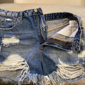 Like new insane gene short